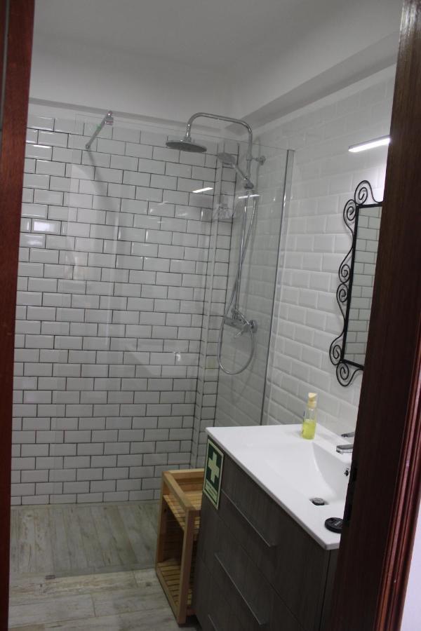 Beach Front Apartment 1 サグレス エクステリア 写真